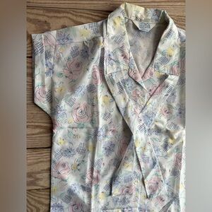 Vintage cape cod match mates blouse size 12 - mild discoloration on neck in pic